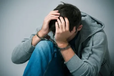 دلیل انحراف دانش‌آموزان