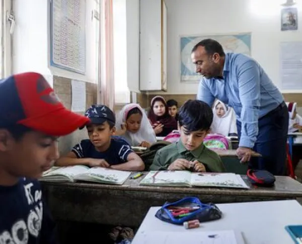 شرایط نقل و انتقال معلمان