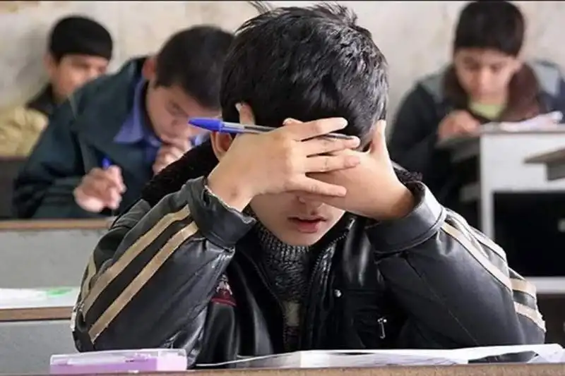 بدون توجه به بخشنامه وزیر /حذف دانش‌آموزان ضعیف در برخی مدارس